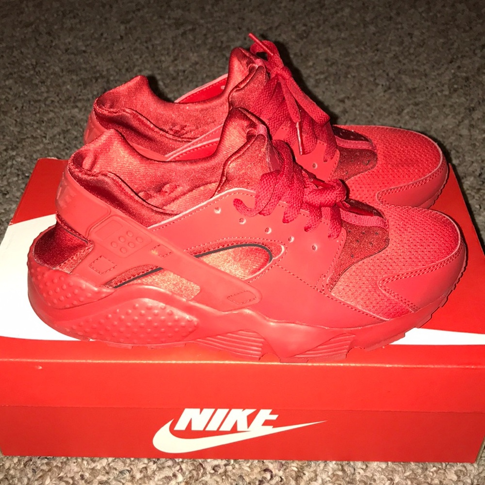 Red Huarache